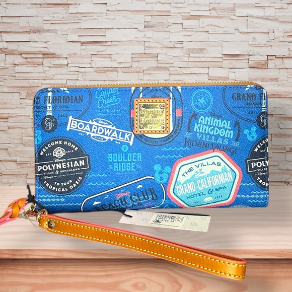Dooney & Bourke Disney Vacation Club Resorts Zippered Wristlet Wallet NWT